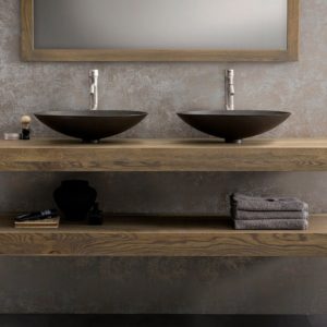 mooie eiken wastafelbladen met bijpassende spiegel en mooie waskommen