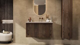 Hangend donker eiken badkamermeubel 100 cm met vlak front, binnenlade en solid surface wastafel