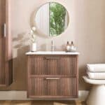 Massief donker eiken badkamermeubel van 80 cm uit de Grooveline-serie, uitgevoerd met twee ruime lades en inclusief een bijpassende keramische wastafel.