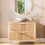 Modern naturel eiken badkamermeubel 100 cm met twee lades en limestone blad met witte waskom