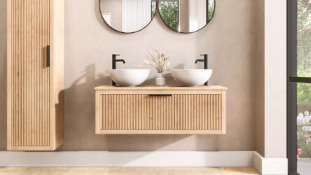 Hangend houten wastafelmeubel 120 cm met één lade en naturel eiken blad met twee waskommen