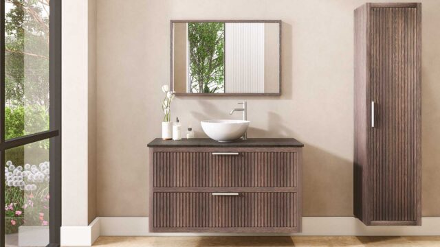 Modern hangend badmeubel 120 cm in eiken met ribbelfront, twee lades en granieten blad met één waskom