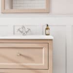 Engels klassiek badkamermeubel 70 cm in Setting Plaster met keramische wastafel en twee softclose lades