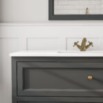 Klassiek wastafelmeubel 120 cm gespoten in Off-Black met keramische wastafel en twee softclose lades