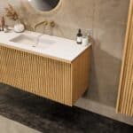 Eiken wastafelmeubel 120 cm met vlak front, binnenlade en geïntegreerde solid surface wastafel