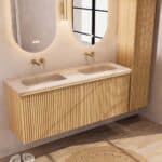 Naturel eiken badkamermeubel 140 cm met vlak front, binnenlade en dubbele limestone wastafel