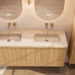 Naturel eiken badkamermeubel 140 cm met vlak front, binnenlade en dubbele limestone wastafel