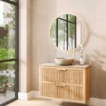 Modern naturel eiken badkamermeubel 100 cm met twee lades en limestone blad met witte waskom