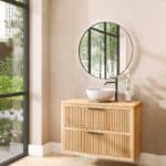 Hangend naturel eiken badkamermeubel 100 cm met twee lades en naturel eiken blad met witte waskom