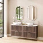 Hangend donker eiken wastafelmeubel 160 cm met ribbelfront, vier lades en solid surface blad met 2 waskommen