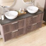 Modern wastafelmeubel 160 cm massief eiken met ribbelfront, twee lades en granieten met 2 waskommen