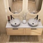 Modern naturel eiken badkamermeubel 140 cm met enkele lade, vlak front en grijs limestone blad met witte waskom