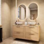 Modern naturel eiken badkamermeubel 140 cm met dubbele lade, vlak front en massief eiken blad met witte waskom