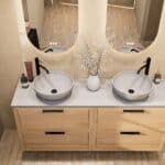 Modern naturel eiken badkamermeubel 160 cm met dubbele lade, vlak front en grijs limestone blad met witte waskom