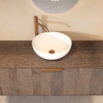 Rond hangend donker eiken wastafelmeubel 120 cm met ronde hoeken en witte solid surface waskom