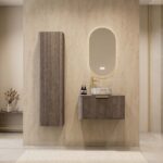 Rond hangend donker eiken badkamermeubel 80 cm met ribbelfront en marmerlook keramische waskom