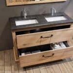 Ruim massief eiken badkamermeubel 130 cm met granieten blad en dubbele bijpassende waskommen