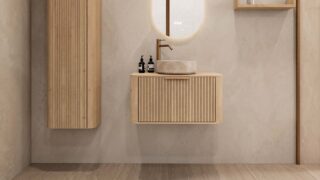 Rond hangend naturel eiken badkamermeubel 80 cm met groevenfront en beige marmerlook waskom