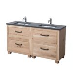 Houten badkamermeubel uit massief eiken met een granieten blad en twee onderbouw wastafels
