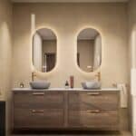 Hangend donker eiken badkamermeubel 200 cm met twee lades en grijs limestone blad