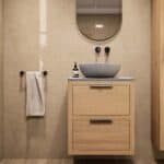 Modern naturel eiken badkamermeubel 60 cm met dubbele lade, vlak front en grijs limestone blad met witte waskom