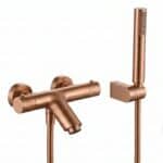 Thermostatische bad/douchekraan in geborsteld koper met duurzame PVD-coating. Geleverd als complete set met handdouche, doucheslang en wandhaak. Verkrijgbaar in 5 kleuren.