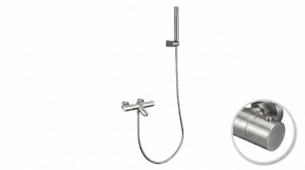 Stijlvolle thermostatische bad/douchekraan in geborsteld nikkel. Geleverd als complete set met handdouche, doucheslang en wandhaak. Verkrijgbaar in 6 kleuren.