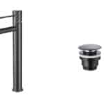 Moderne hoge wastafelkraan in black gun metal voor een badmeubel met waskom, geleverd als complete set inclusief bijpassende clickwaste met duurzame PVD-coating. De clickwaste is een handige pop-up afvoer die je eenvoudig opent en sluit door erop te