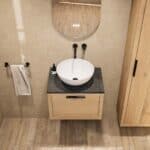 Hangend naturel eiken badkamermeubel 60 cm met enkele lade en granieten blad met witte waskom