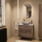 Hangend donker eiken badkamermeubel 80 cm met twee lades en grijs limestone blad
