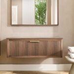 Hangend donker eiken badkamermeubel 120 cm met één lade en eiken blad met één keramische waskom