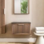 Modern hangend donker eiken badkamermeubel 70 cm met ribbelfront, één lade en granieten blad met witte waskom