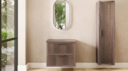 Hangend donker eiken badkamermeubel 80 cm met twee lades en donker eiken blad met witte waskom