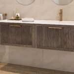 Modern donker eiken badkamermeubel 80 cm met twee lades en mat beige mineraalstenen wastafel