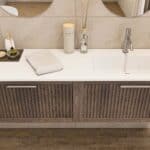 Hangend donker eiken badkamermeubel 120 cm met twee lades en dubbele mat beige mineraalstenen wastafel