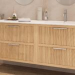 Modern naturel eiken badkamermeubel 120 cm met twee lades en mat beige mineraalstenen wastafel