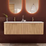 Rond naturel eiken badkamermeubel 140 cm met groevenfront en dubbele mat witte solid surface wastafel