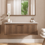 Hangend houten badkamermeubel 120 cm met één lade en grijs limestone blad met één waskom