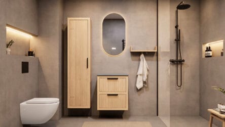 Hangend naturel eiken badkamermeubel 60 cm met ribbelfront, twee lades en grijs limestone blad met witte waskom
