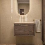 Hangend naturel eiken badkamermeubel 70 cm met één lade en beige limestone wastafel