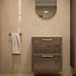 Hangend naturel eiken badkamermeubel 60 cm met dubbele lade en limestone blad met witte waskom