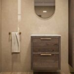 Hangend massief eiken wastafelmeubel 60 cm met twee lades en Bianco Carrara marmer met keramische waskom