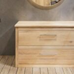 Hangend massief eiken badkamermeubel 130 cm met vlak front, eiken blad en ronde witte solid surface waskom