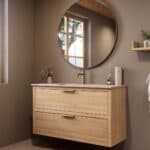 Hangend naturel eiken badkamermeubel 120 cm met twee lades en Mat Beige mineraalstenen enkele wastafel