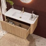 Rond naturel eiken badkamermeubel 100 cm met groevenfront en mat witte solid surface wastafel