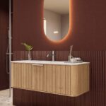 Rond naturel eiken wastafelmeubel 120 cm met groevenfront en mat witte solid surface wastafel