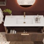 Rond donker eiken badkamermeubel 120 cm met groevenfront en mat witte solid surface wastafel
