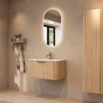 Rond hangend naturel eiken badkamermeubel 80 cm met vlak front en mat witte solid surface wastafel