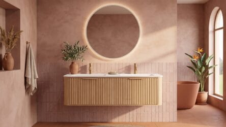 Rond hangend naturel eiken badkamermeubel 160 cm met groevenfront en dubbele mat witte solid surface wastafel