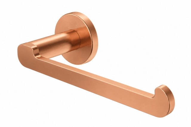 Minimalistische toiletrolhouder uit de Steinwood serie, uitgevoerd in geborsteld koper met duurzame PVD-coating. Voor wandmontage. De afwerking sluit exact aan bij de geborsteld koperen PVD-afwerking van de Van Heck kranen.
